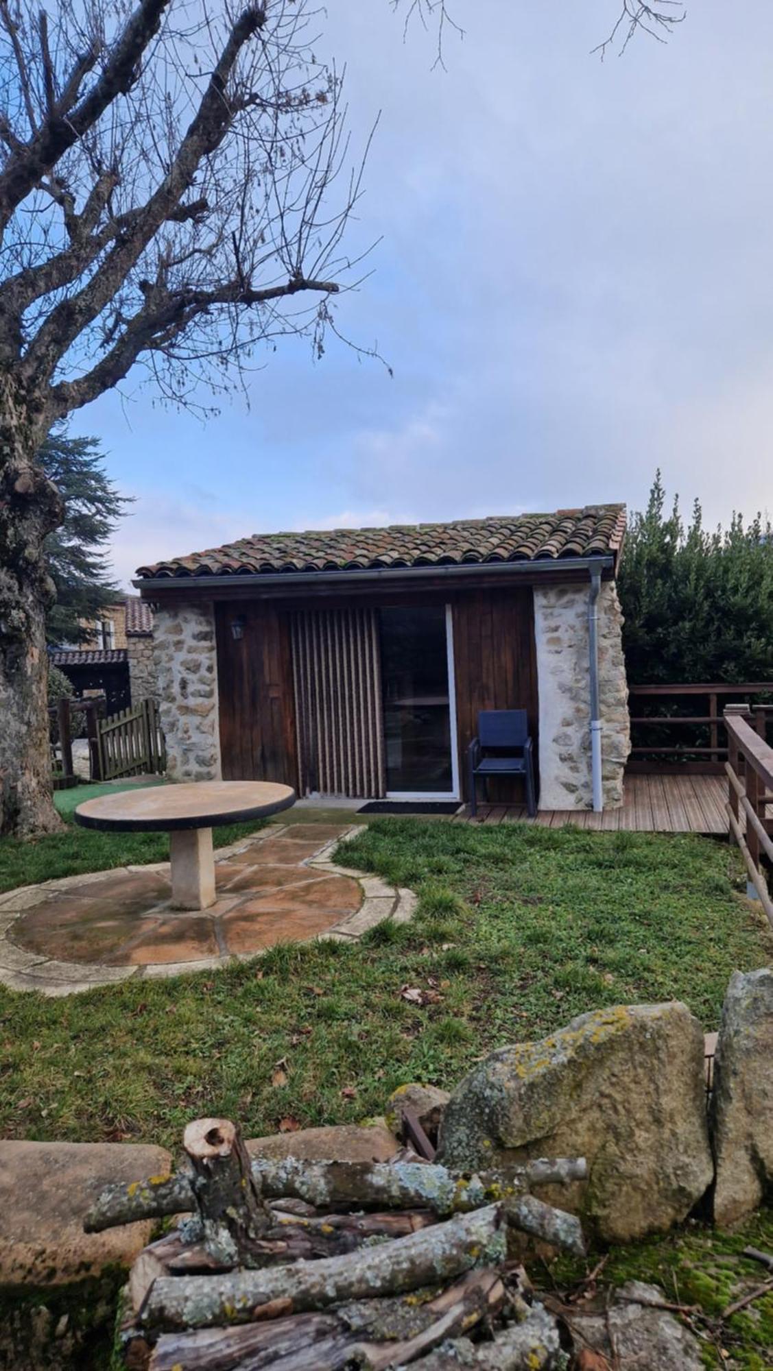 Gites Domaine De Silhac Ardeche Exterior photo
